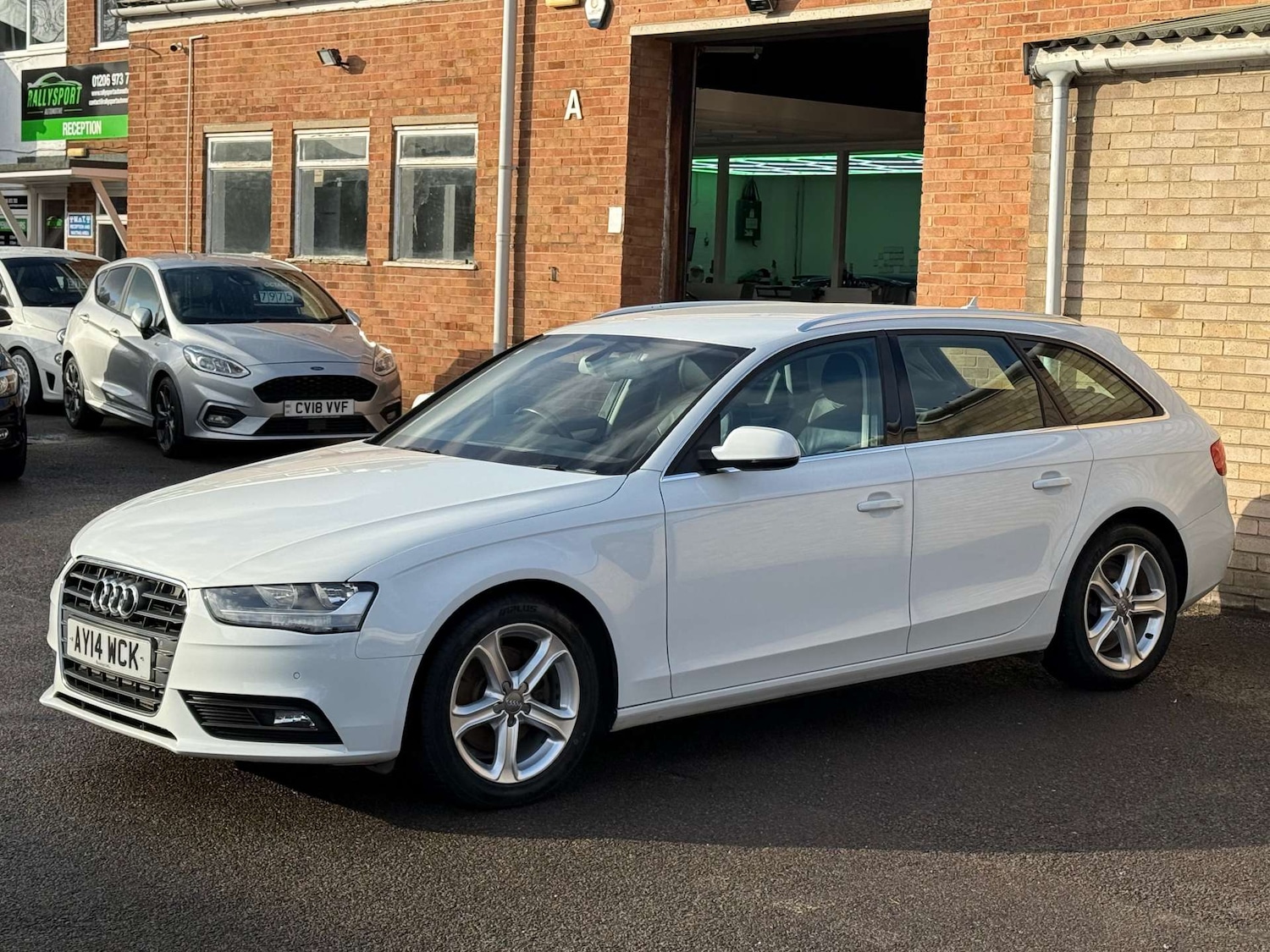 Used Audi A4 2014 for sale - 77172474: Photo 27