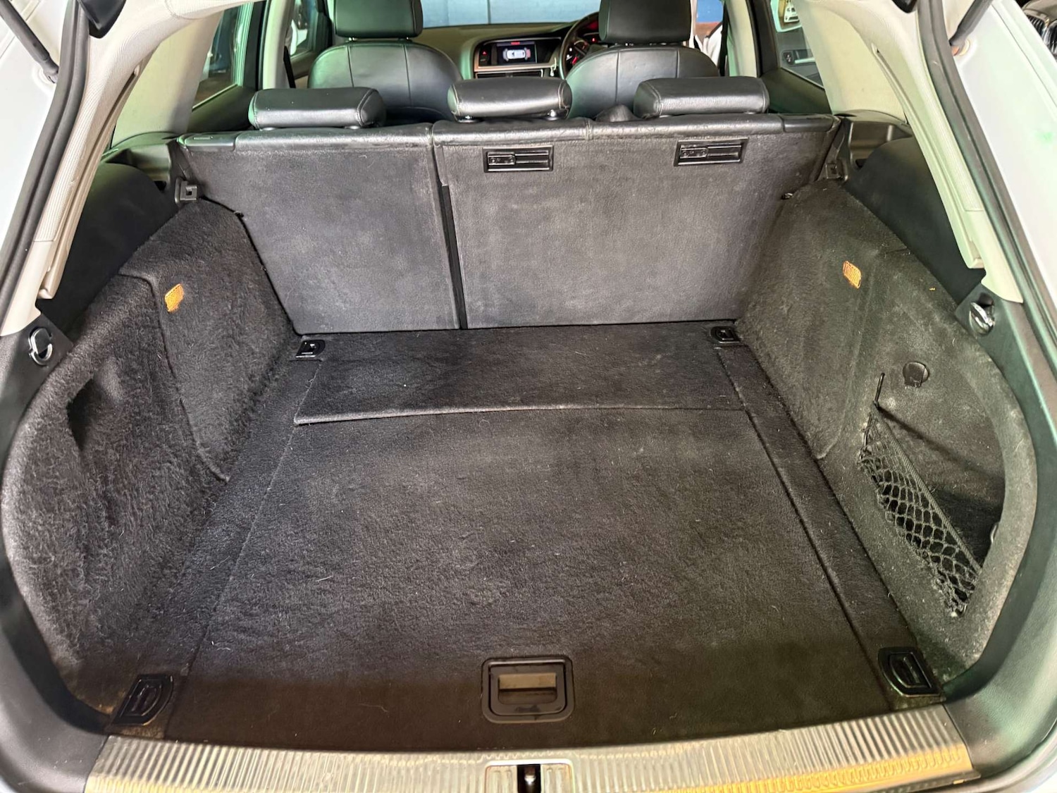 Used Audi A4 2014 for sale - 77172474: Photo 33