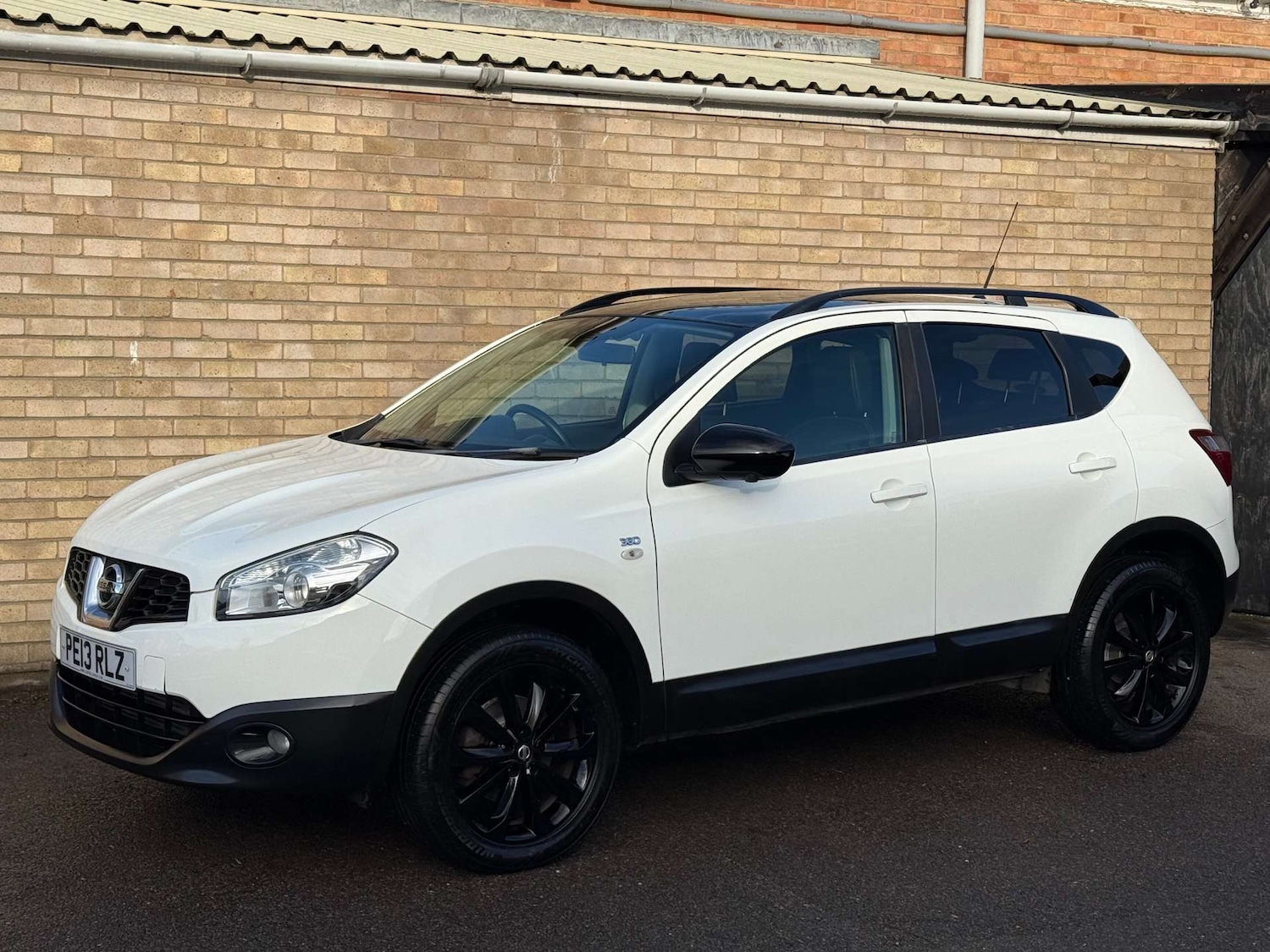 Used Nissan Qashqai 2013 for sale - 76834646: Photo 15