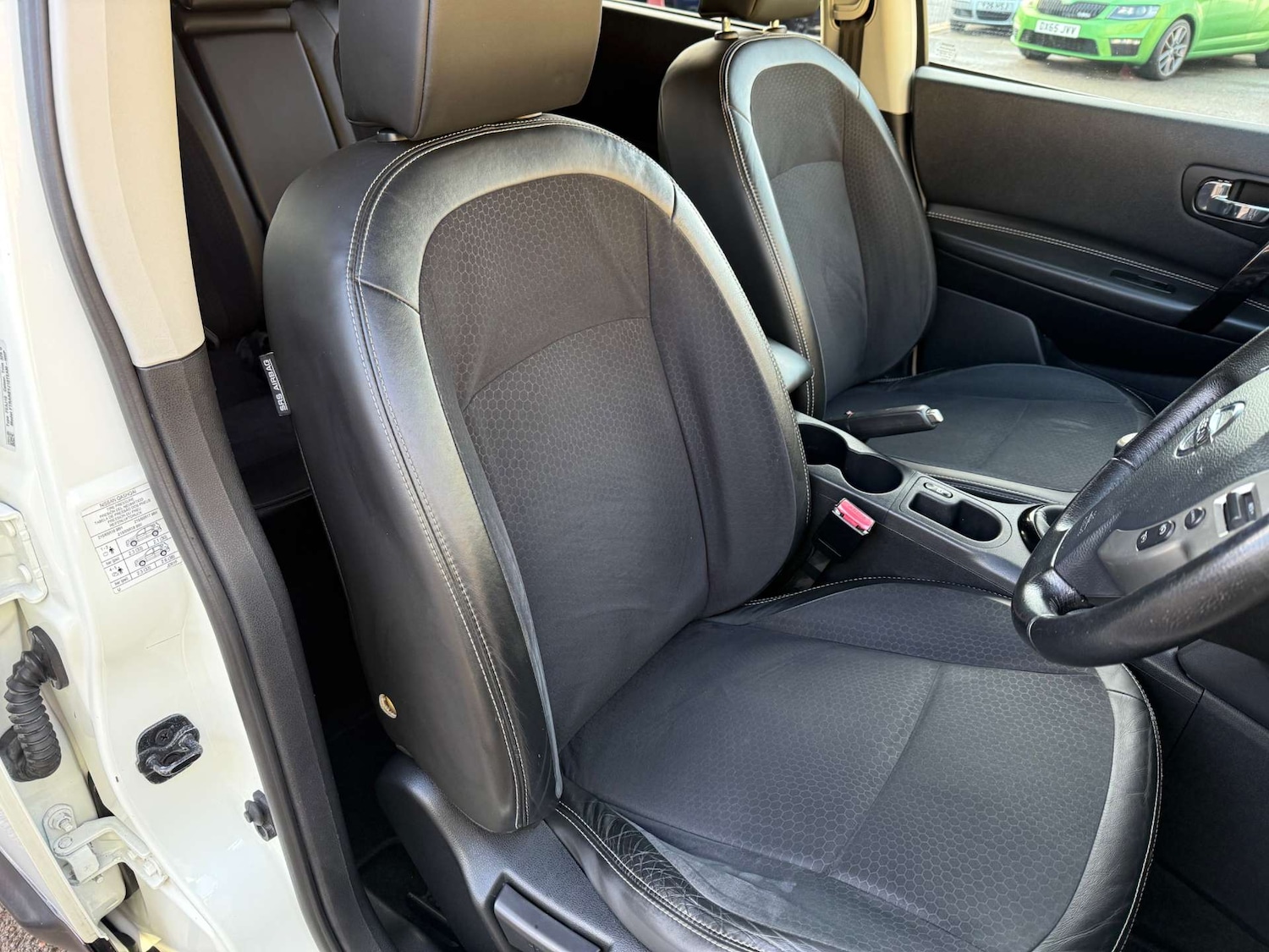 Used Nissan Qashqai 2013 for sale - 76834646: Photo 17