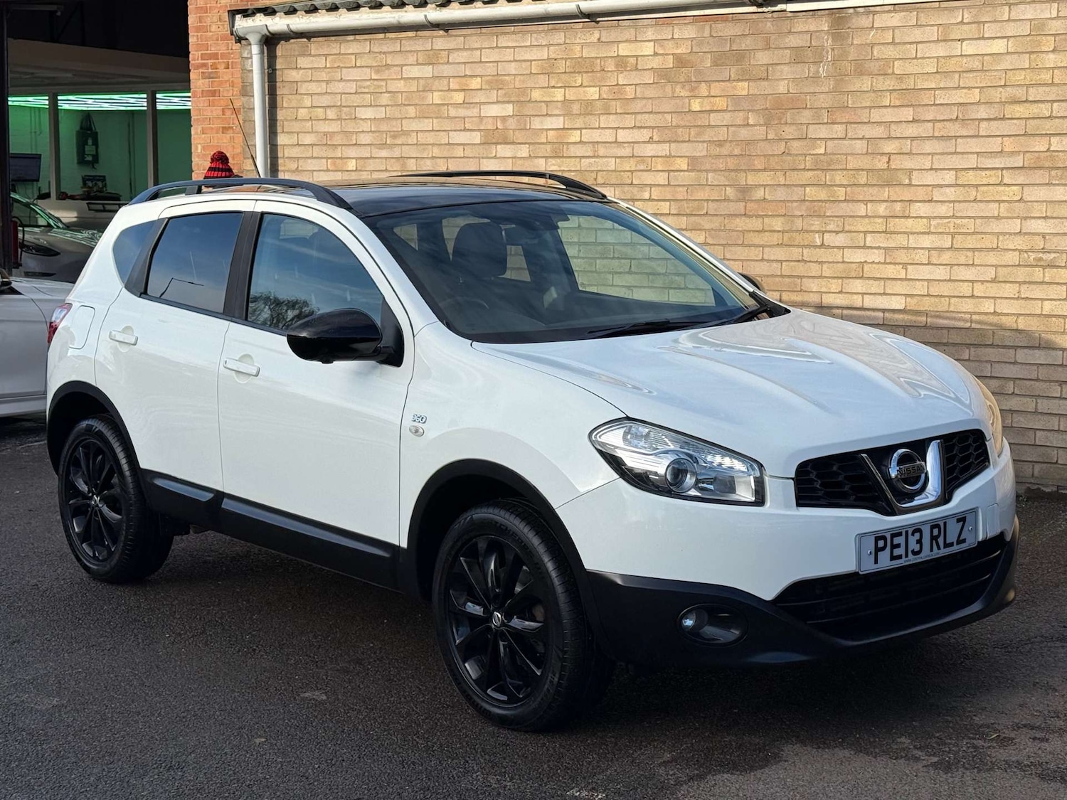 Used Nissan Qashqai 2013 for sale - 76834646: Photo 4