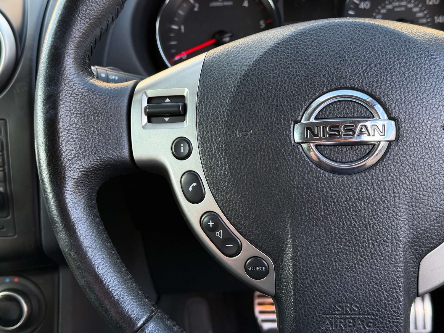 Used Nissan Qashqai 2013 for sale - 76834646: Photo 50