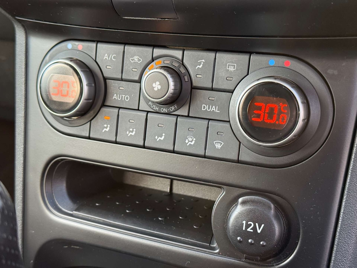 Used Nissan Qashqai 2013 for sale - 76834646: Photo 53