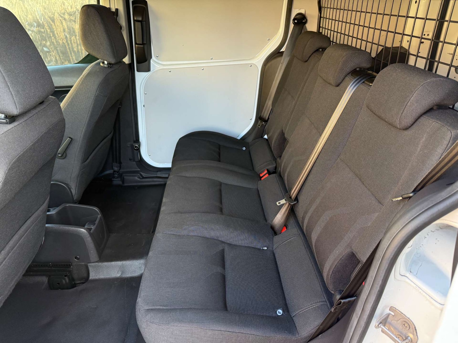 Used Ford Transit Connect 2018 for sale - 76834640: Photo 35