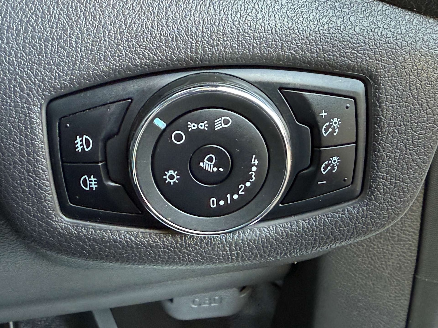 Used Ford Transit Connect 2018 for sale - 76834640: Photo 45