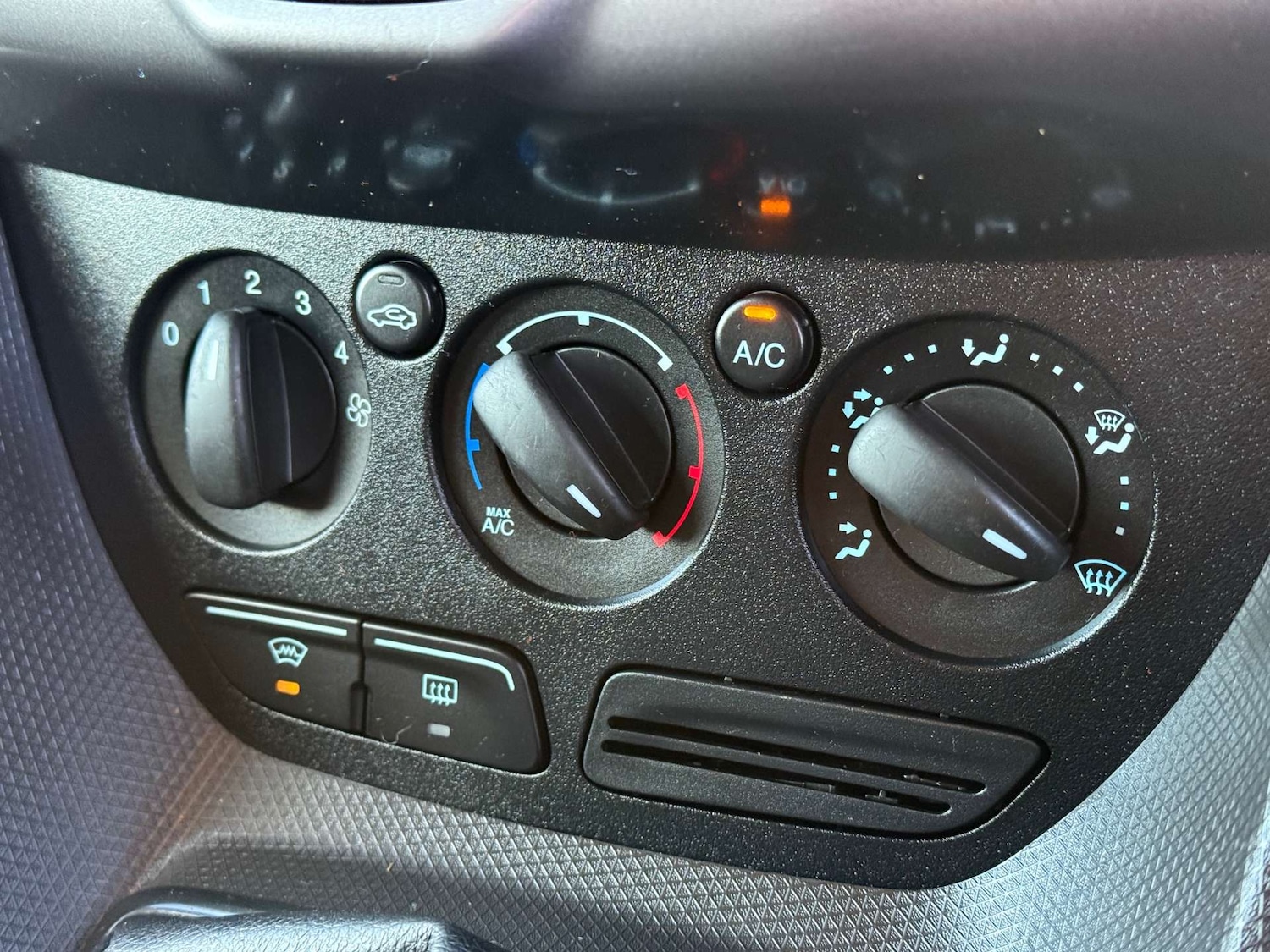 Used Ford Transit Connect 2018 for sale - 76834640: Photo 52