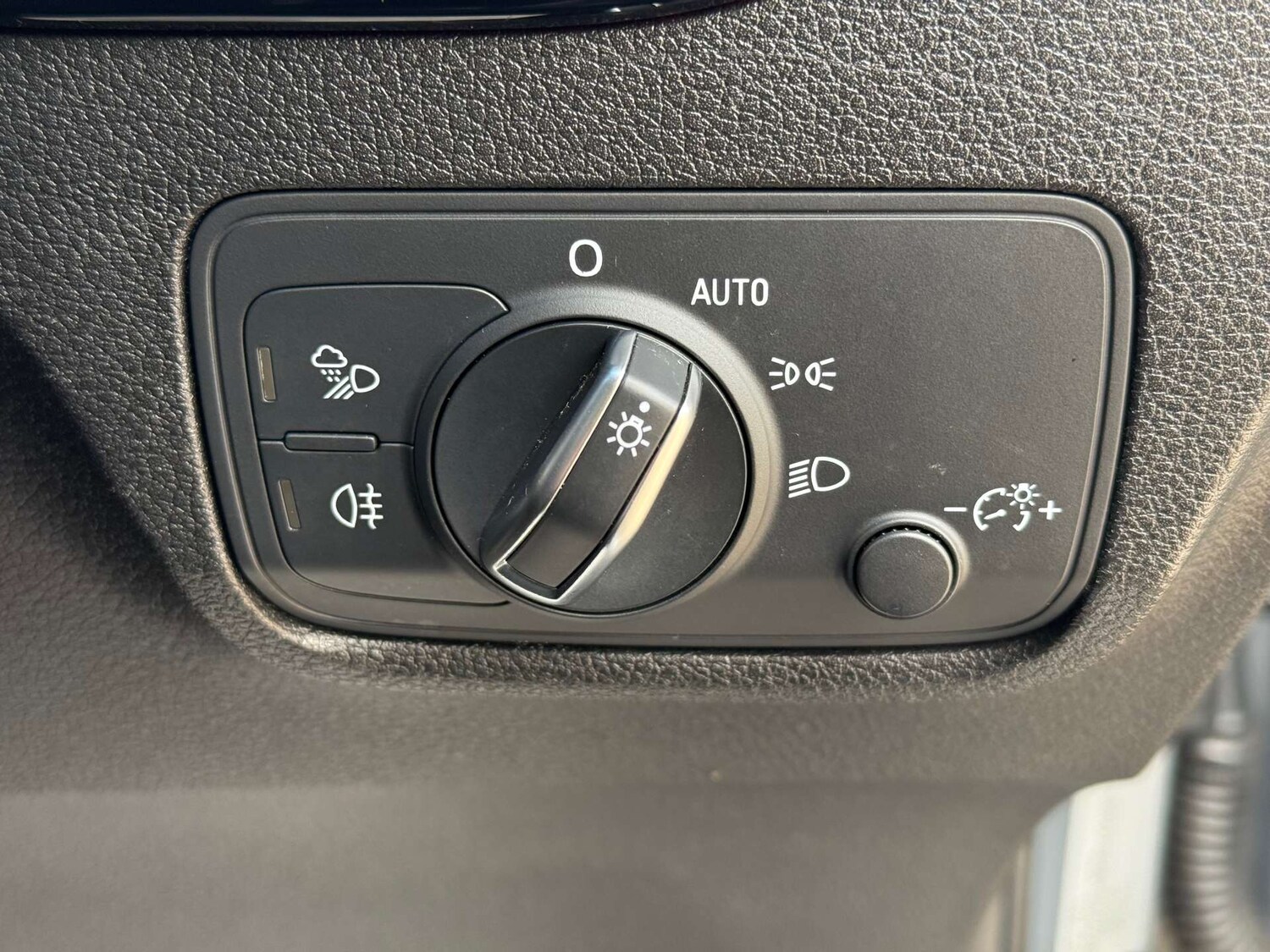 Used Audi Q2 2019 for sale - 76037432: Photo 46