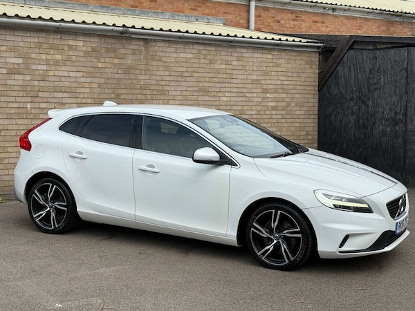 Used Volvo V40 2016 for sale - 76275284: Photo 13