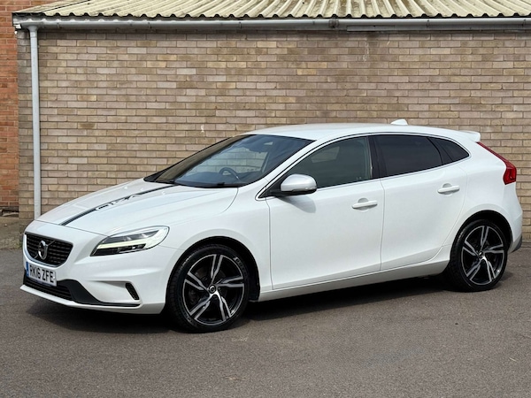 Used Volvo V40 2016 for sale - 76275284: Photo 14