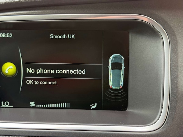 Used Volvo V40 2016 for sale - 76275284: Photo 57