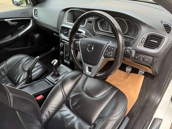 Used Volvo V40 2016 for sale - 76275284: Photo 5