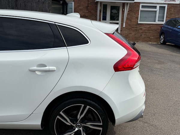 Used Volvo V40 2016 for sale - 76275284: Photo 74