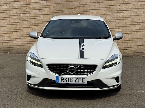 Used Volvo V40 2016 for sale - 76275284: Photo 7