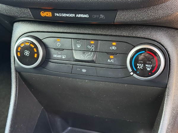 Used Ford Fiesta 2018 for sale - 74794848: Photo 57