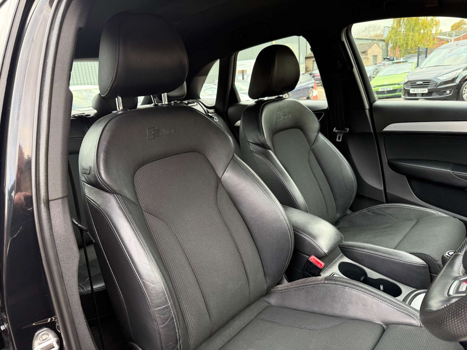 Used Audi Q3 2013 for sale - 76453818: Photo 17