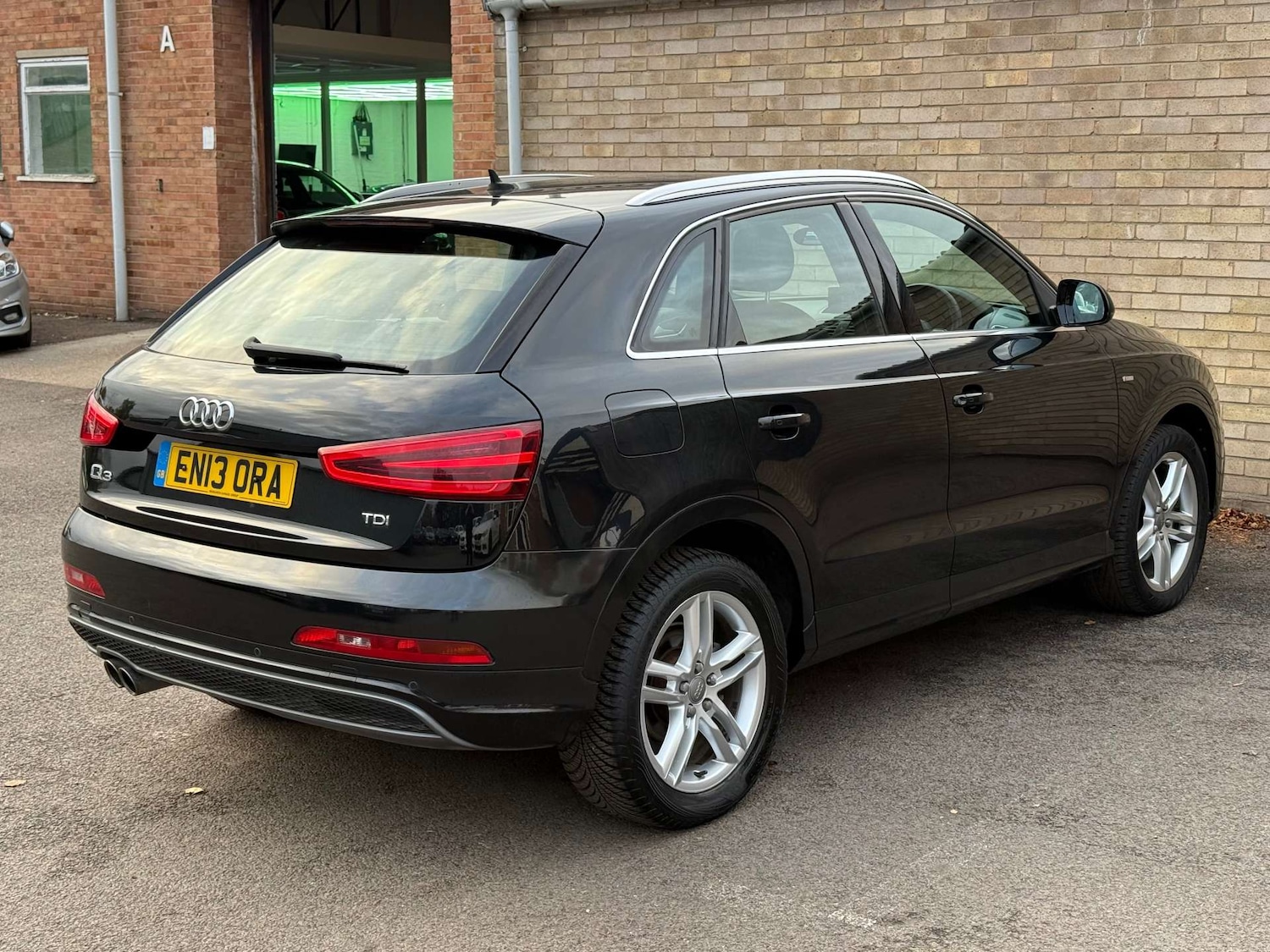 Used Audi Q3 2013 for sale - 76453818: Photo 18