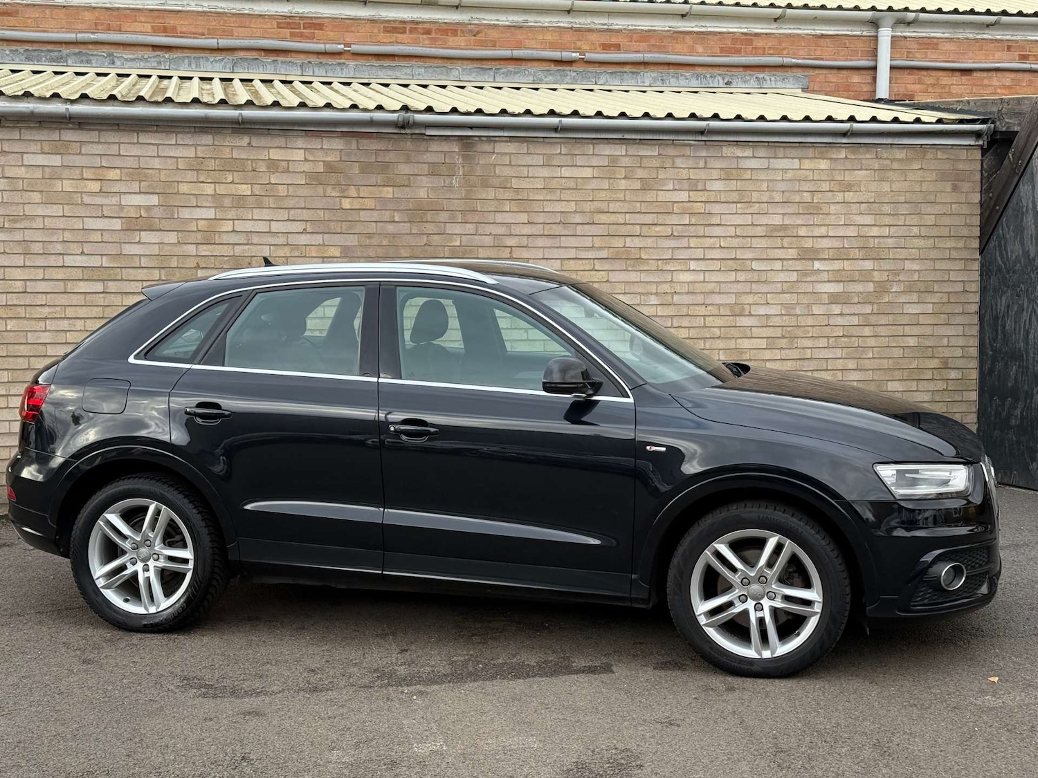Used Audi Q3 2013 for sale - 76453818: Photo 29