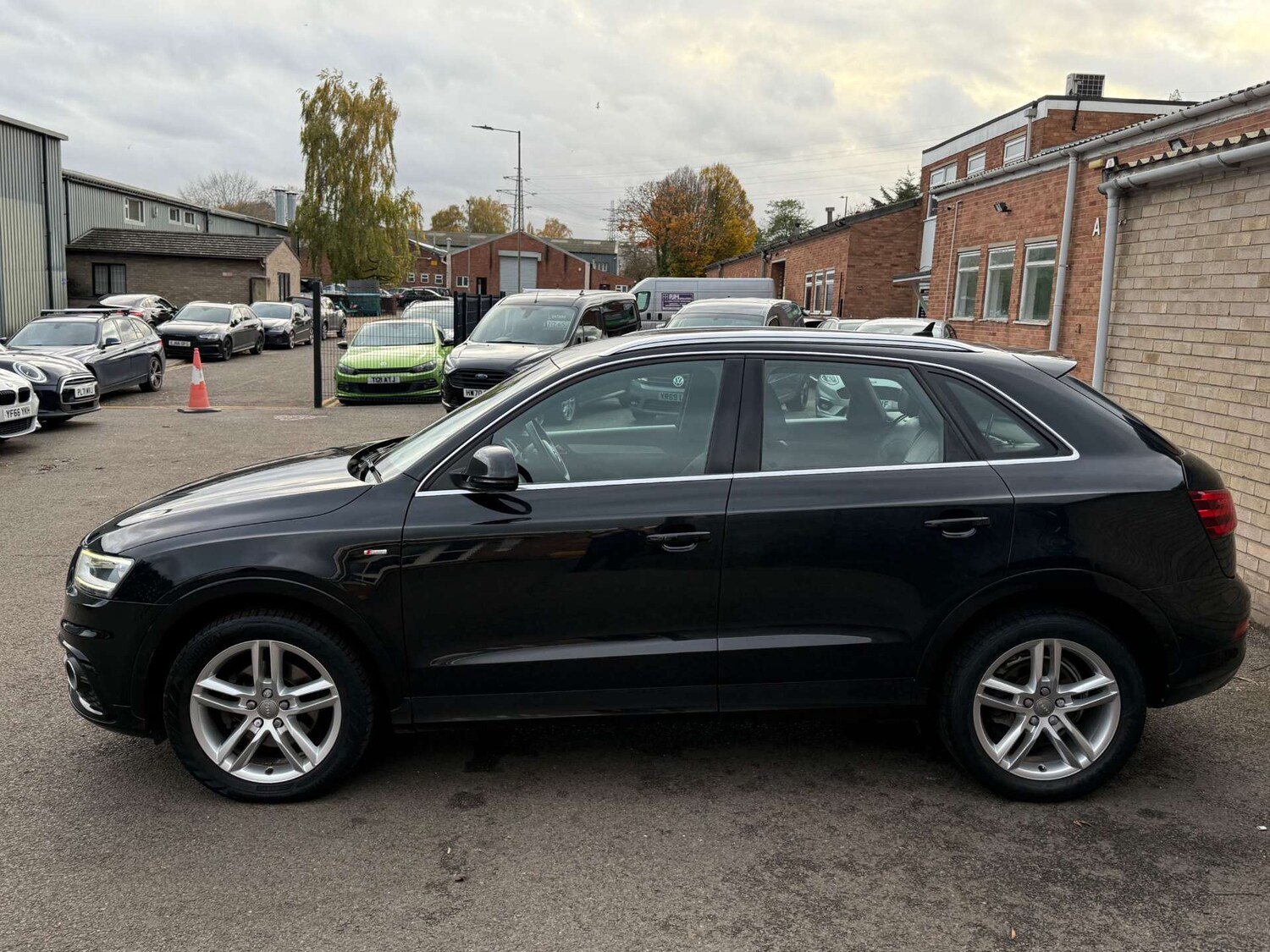 Used Audi Q3 2013 for sale - 76453818: Photo 36