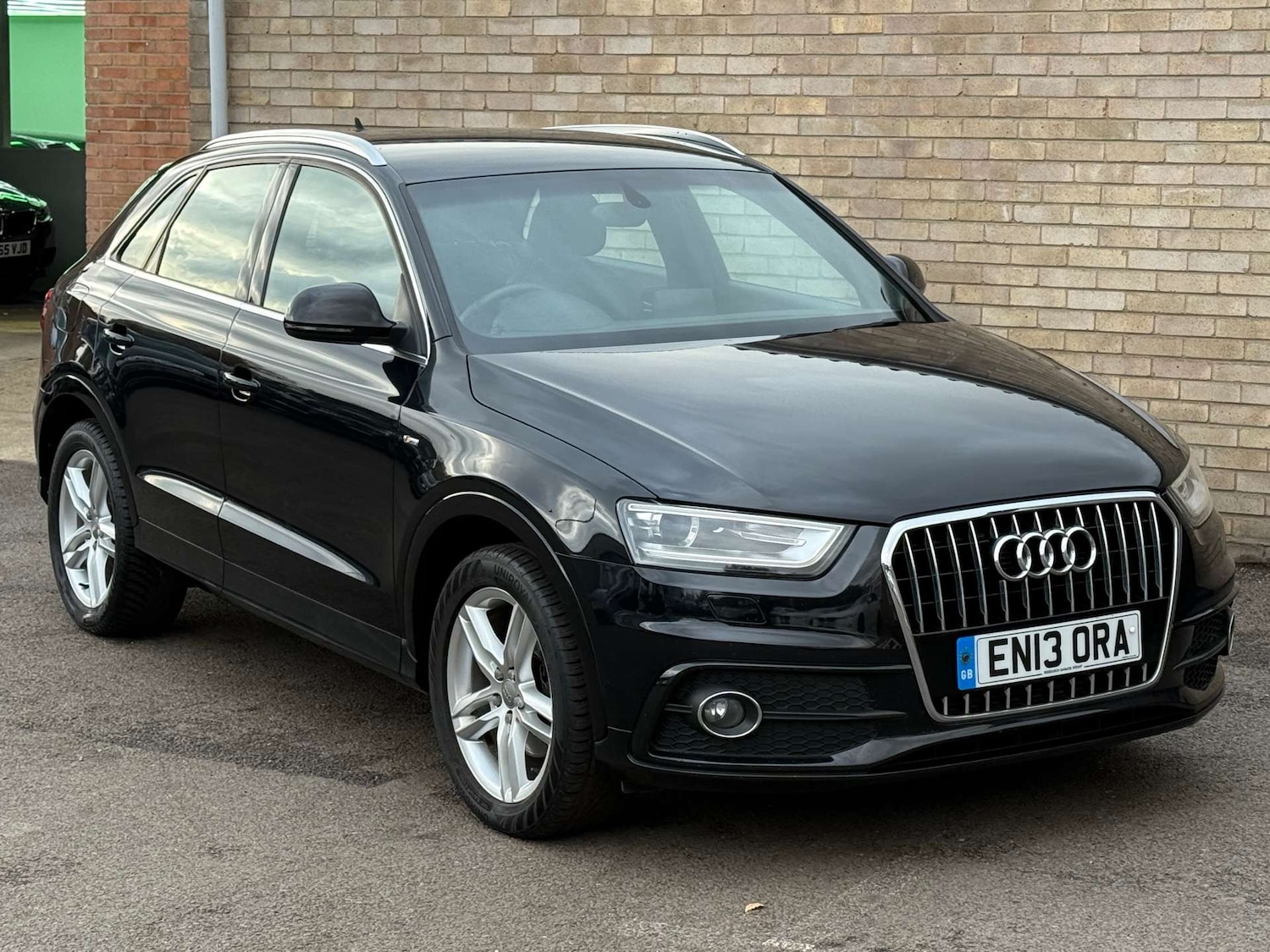 Used Audi Q3 2013 for sale - 76453818: Photo 4
