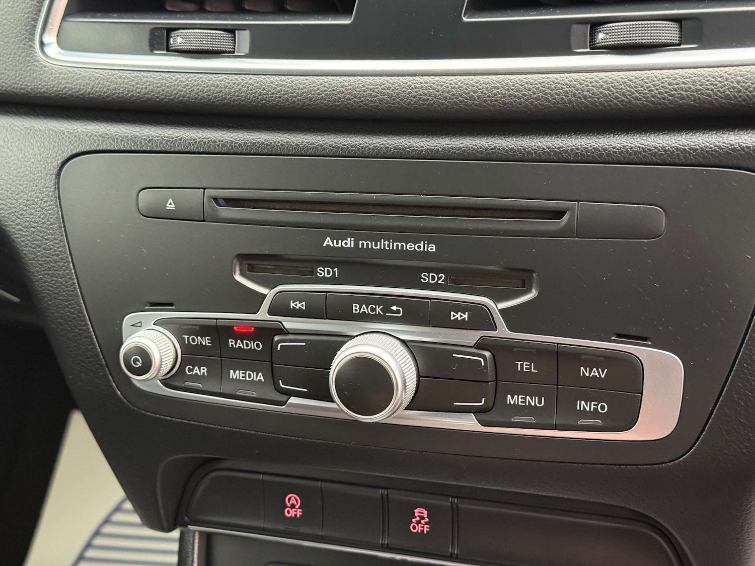 Used Audi Q3 2013 for sale - 76453818: Photo 54