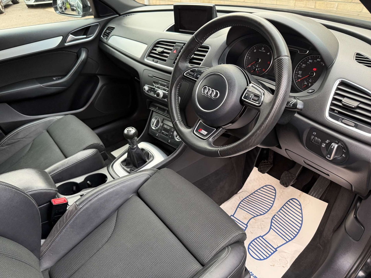 Used Audi Q3 2013 for sale - 76453818: Photo 6