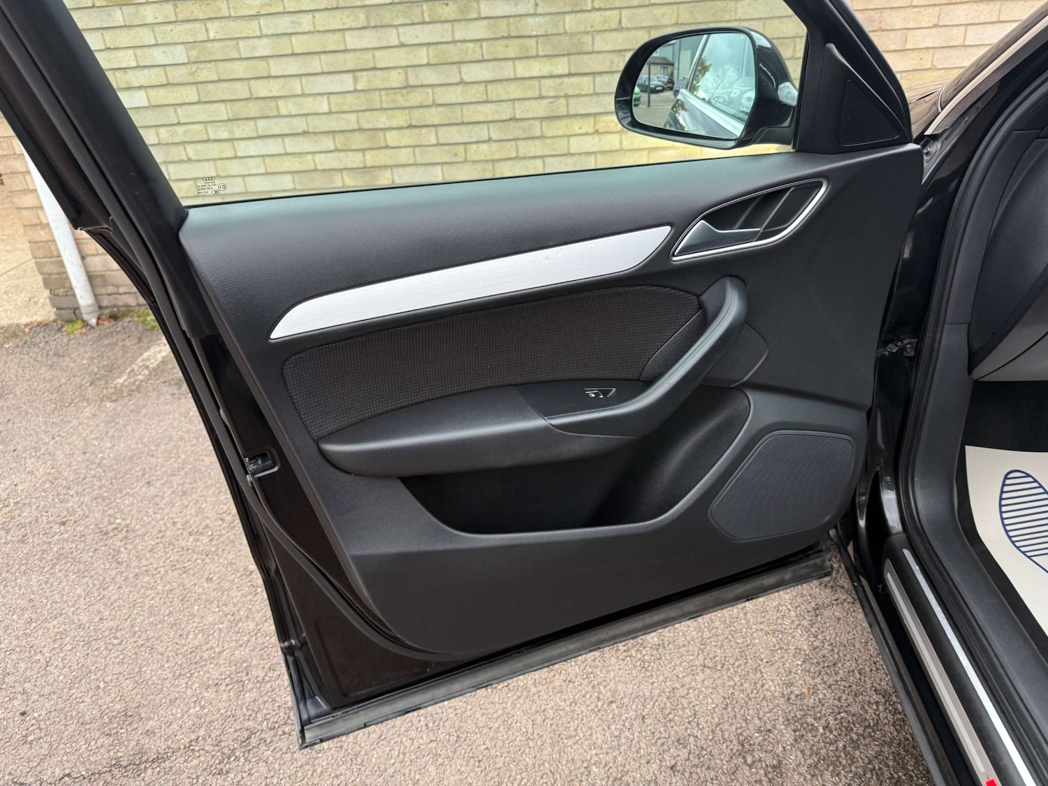 Used Audi Q3 2013 for sale - 76453818: Photo 60