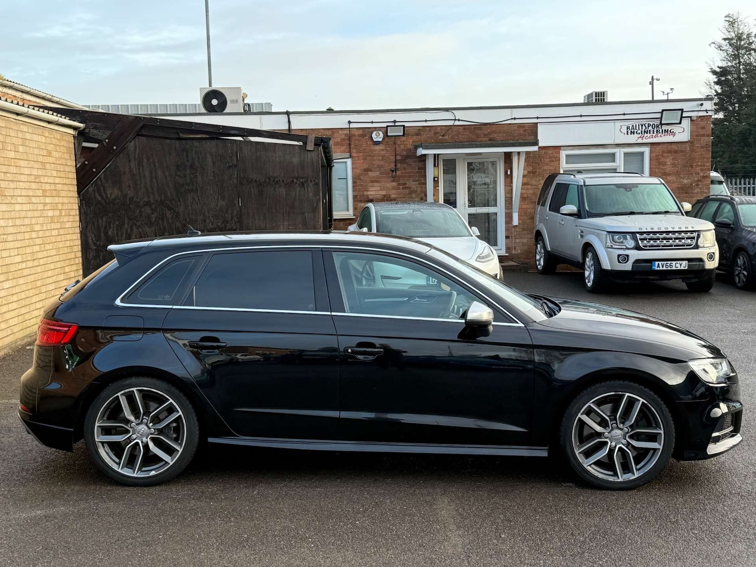 Used Audi A3 2016 for sale - 77206931: Photo 10