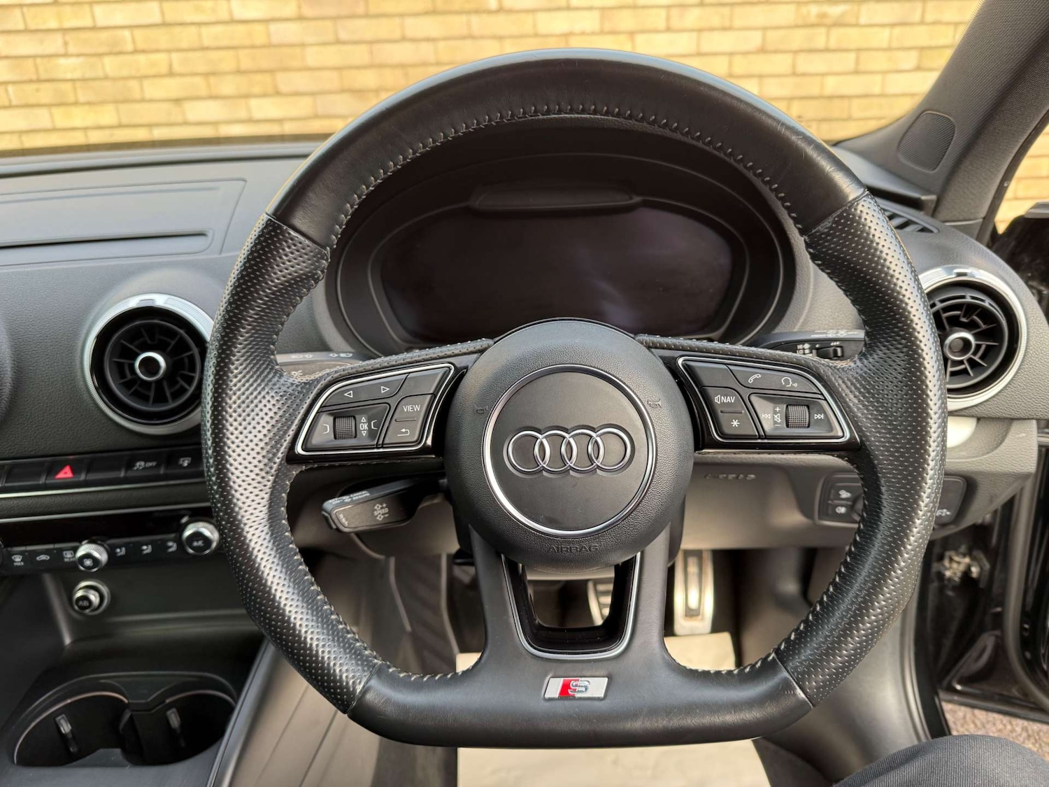 Used Audi A3 2016 for sale - 77206931: Photo 37