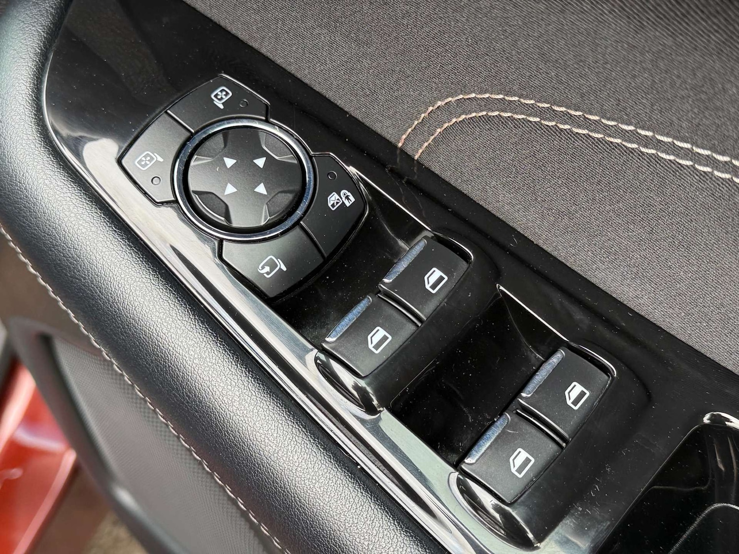 Used Ford Edge 2017 for sale - 76301969: Photo 46