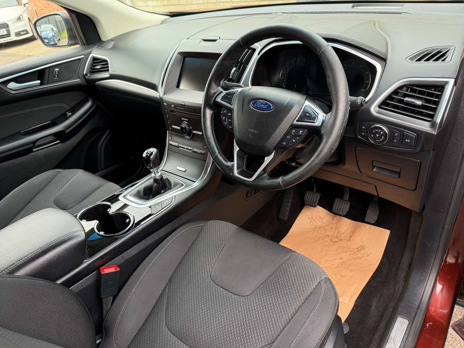 Used Ford Edge 2017 for sale - 76301969: Photo 6