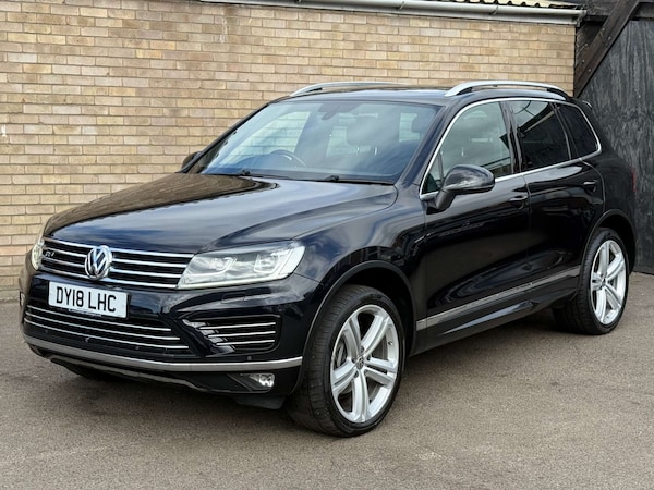 Used Volkswagen Touareg 2018 for sale - 76089433: Photo 1