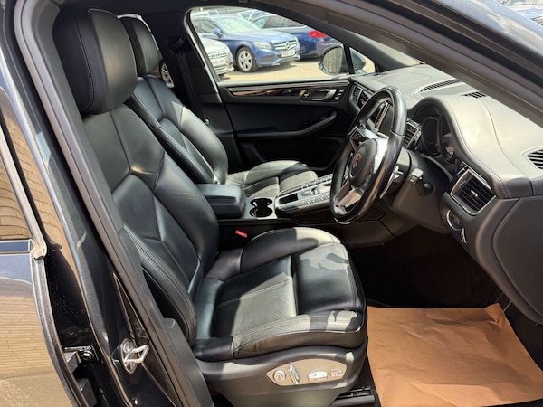Used Porsche Macan 2017 for sale - 75179484: Photo 11