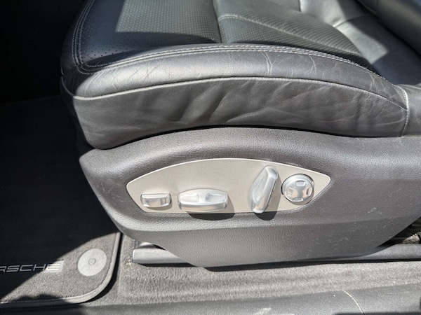 Used Porsche Macan 2017 for sale - 75179484: Photo 86