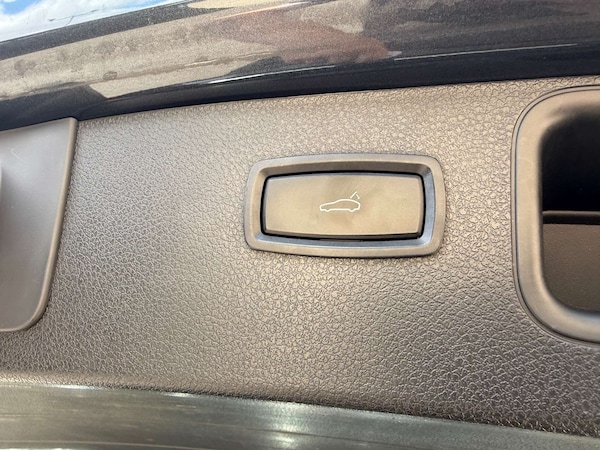 Used Porsche Macan 2017 for sale - 75179484: Photo 87