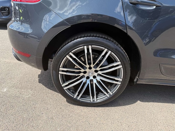 Used Porsche Macan 2017 for sale - 75179484: Photo 95