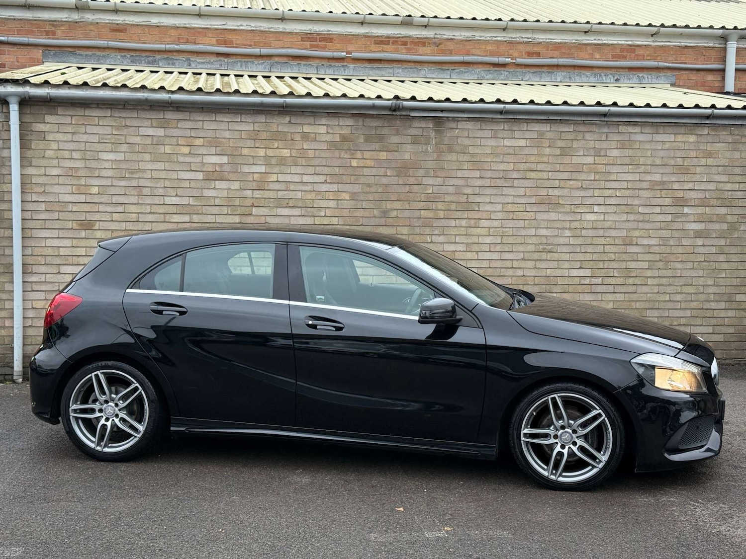 Used Mercedes-Benz A-Class 2015 for sale - 76724014: Photo 23