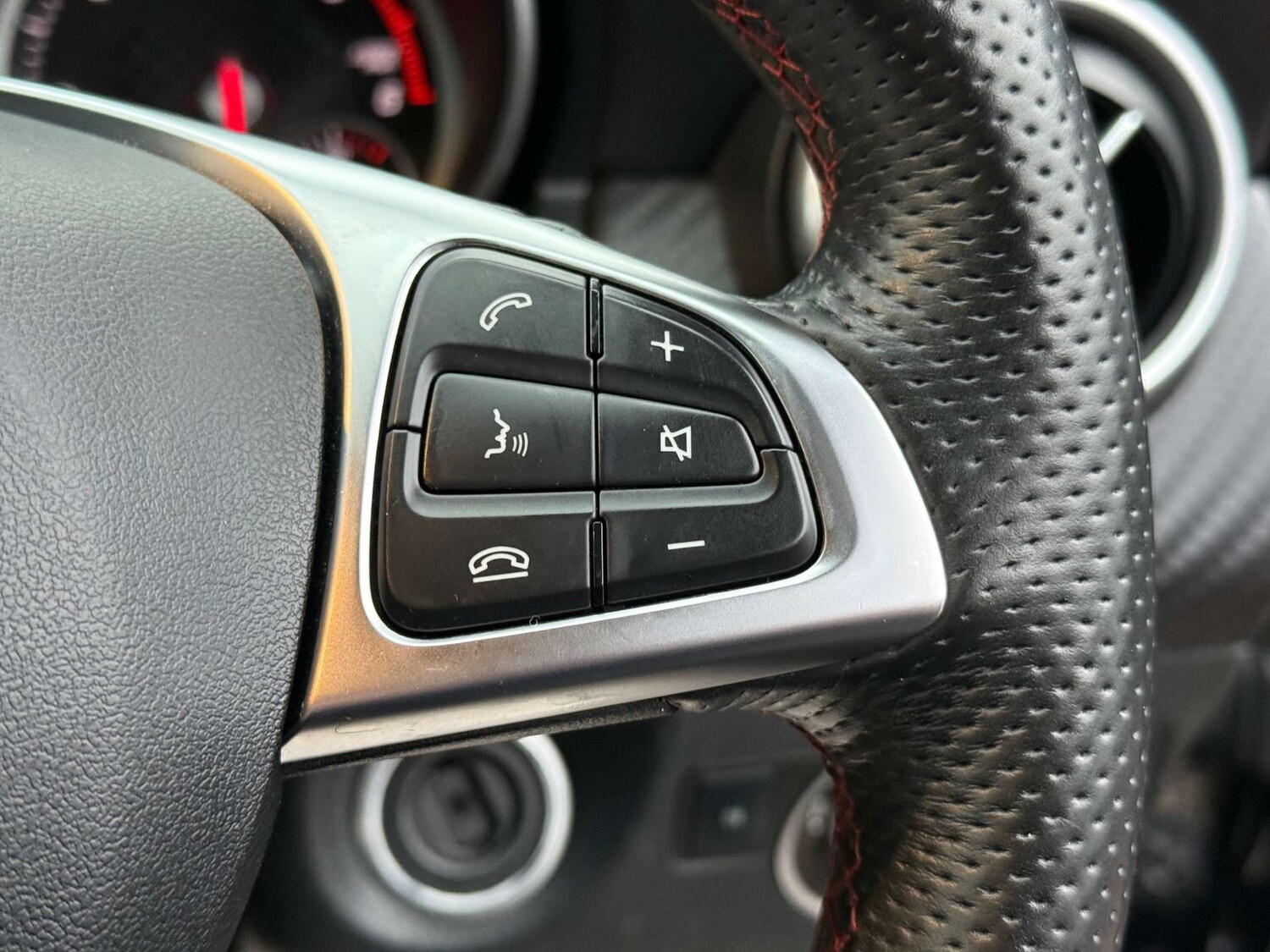 Used Mercedes-Benz A-Class 2015 for sale - 76724014: Photo 47