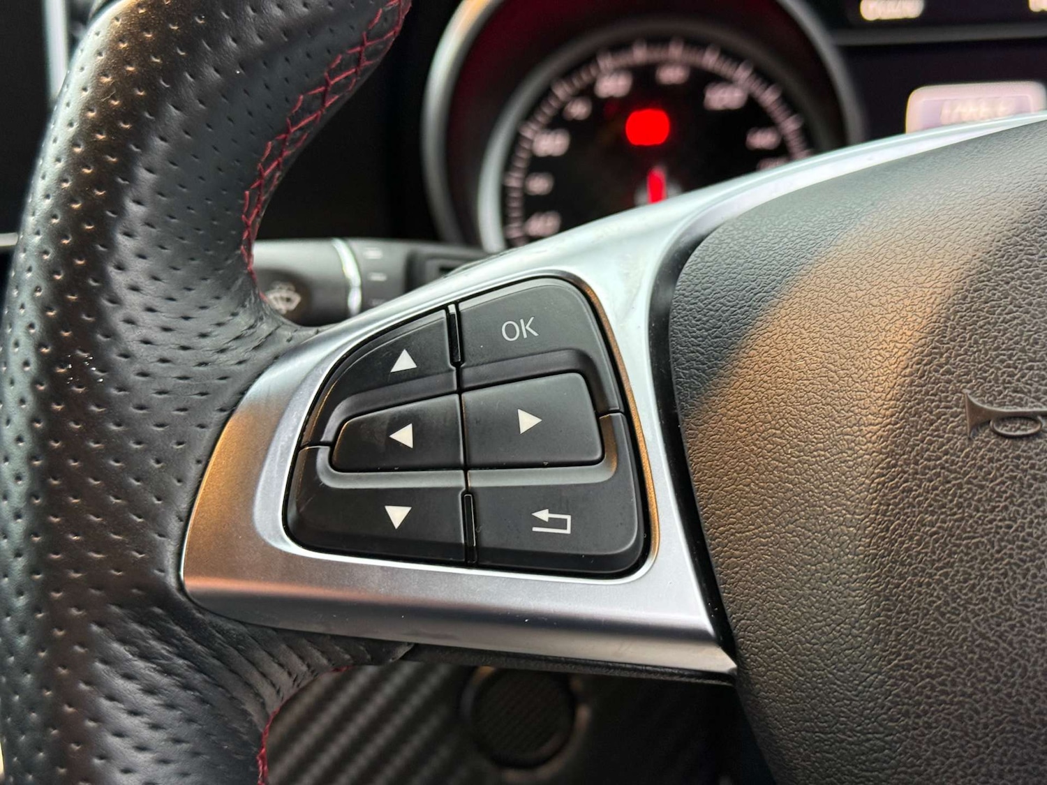 Used Mercedes-Benz A-Class 2015 for sale - 76724014: Photo 49