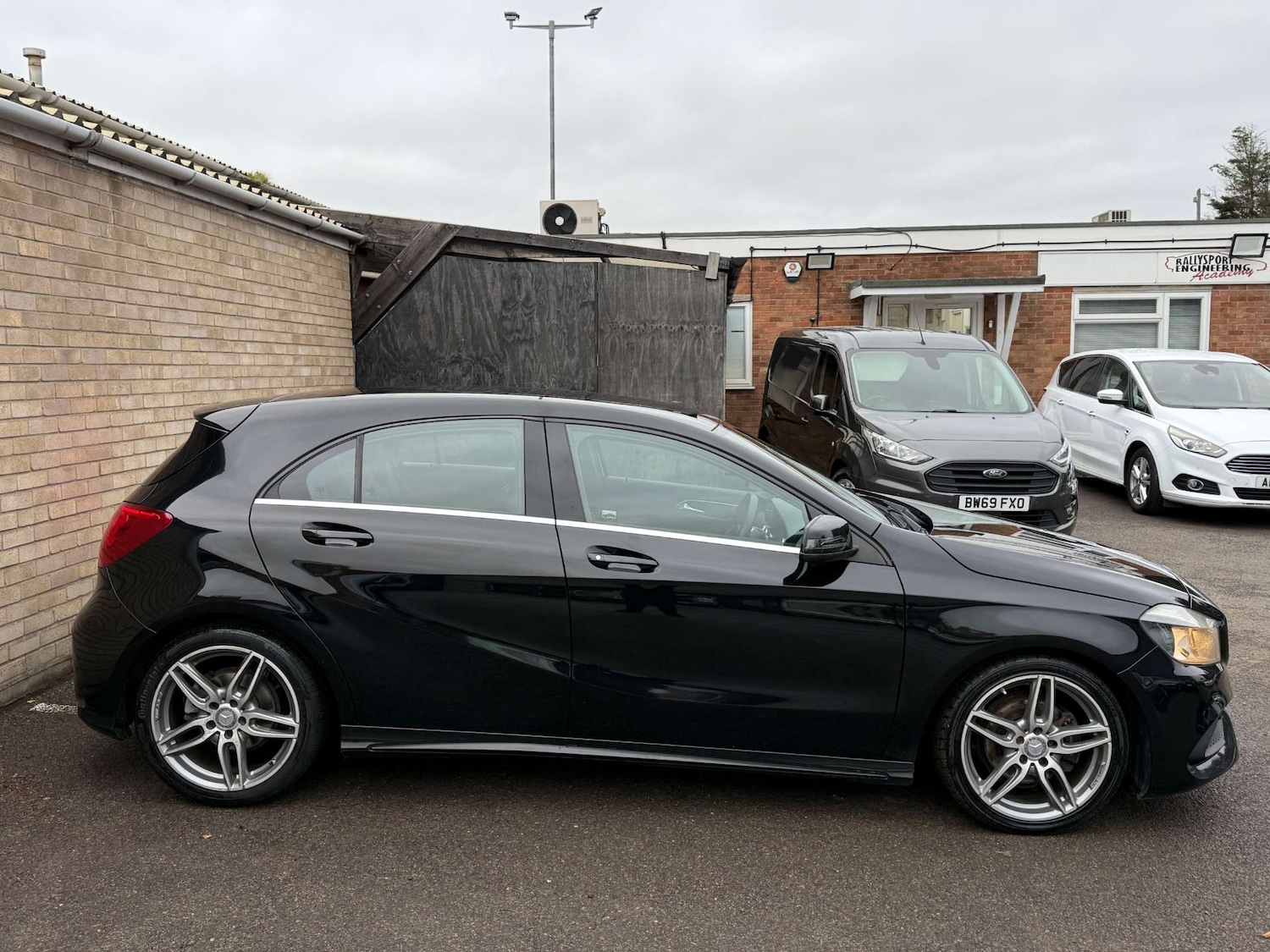 Used Mercedes-Benz A-Class 2015 for sale - 76724014: Photo 8