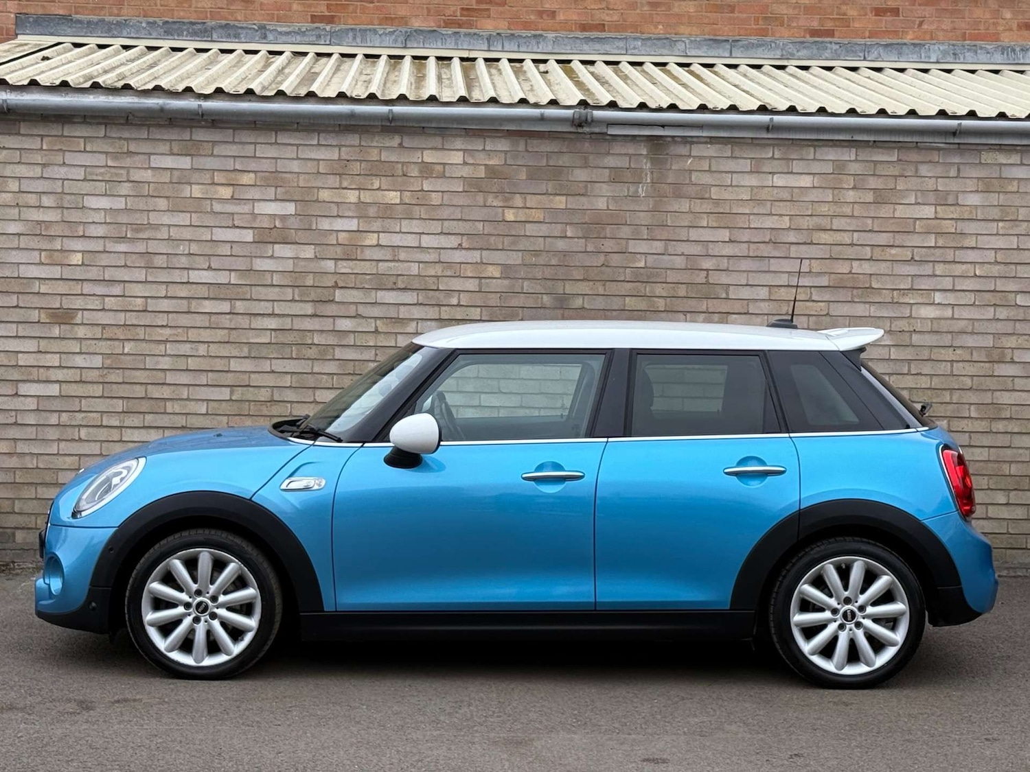 Used MINI Hatch 2015 for sale - 76735830: Photo 14