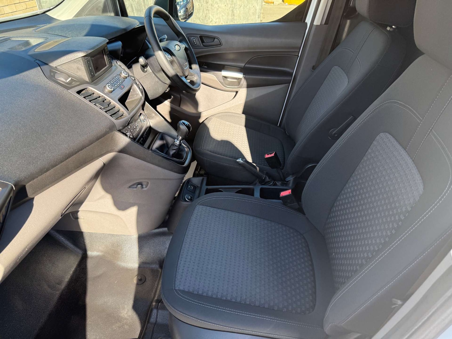 Used Ford Transit Connect 2018 for sale - 77715665: Photo 22