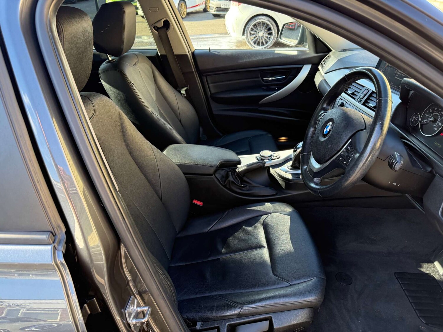 Used BMW 3 Series 2015 for sale - 76366174: Photo 14