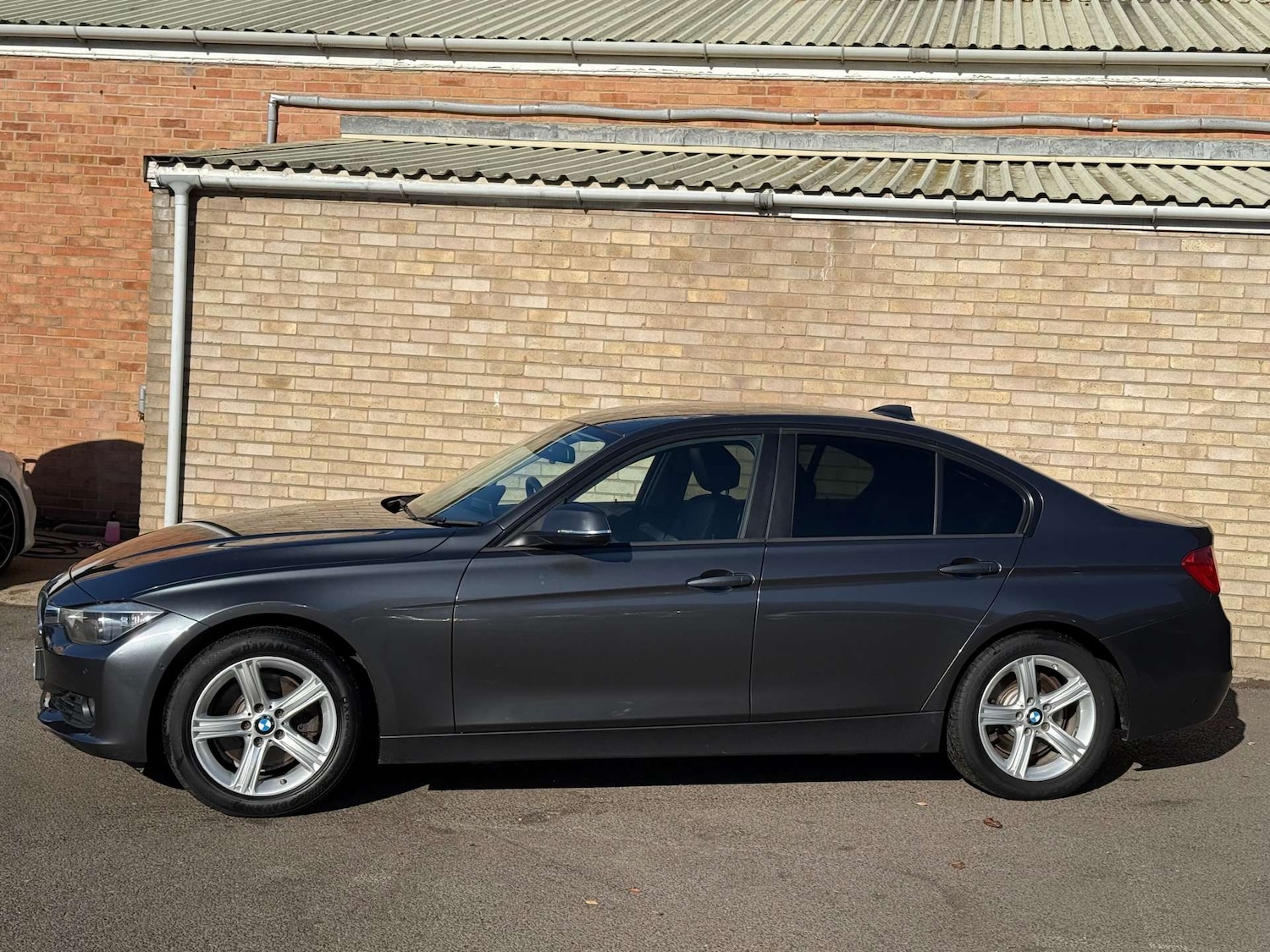 Used BMW 3 Series 2015 for sale - 76366174: Photo 27