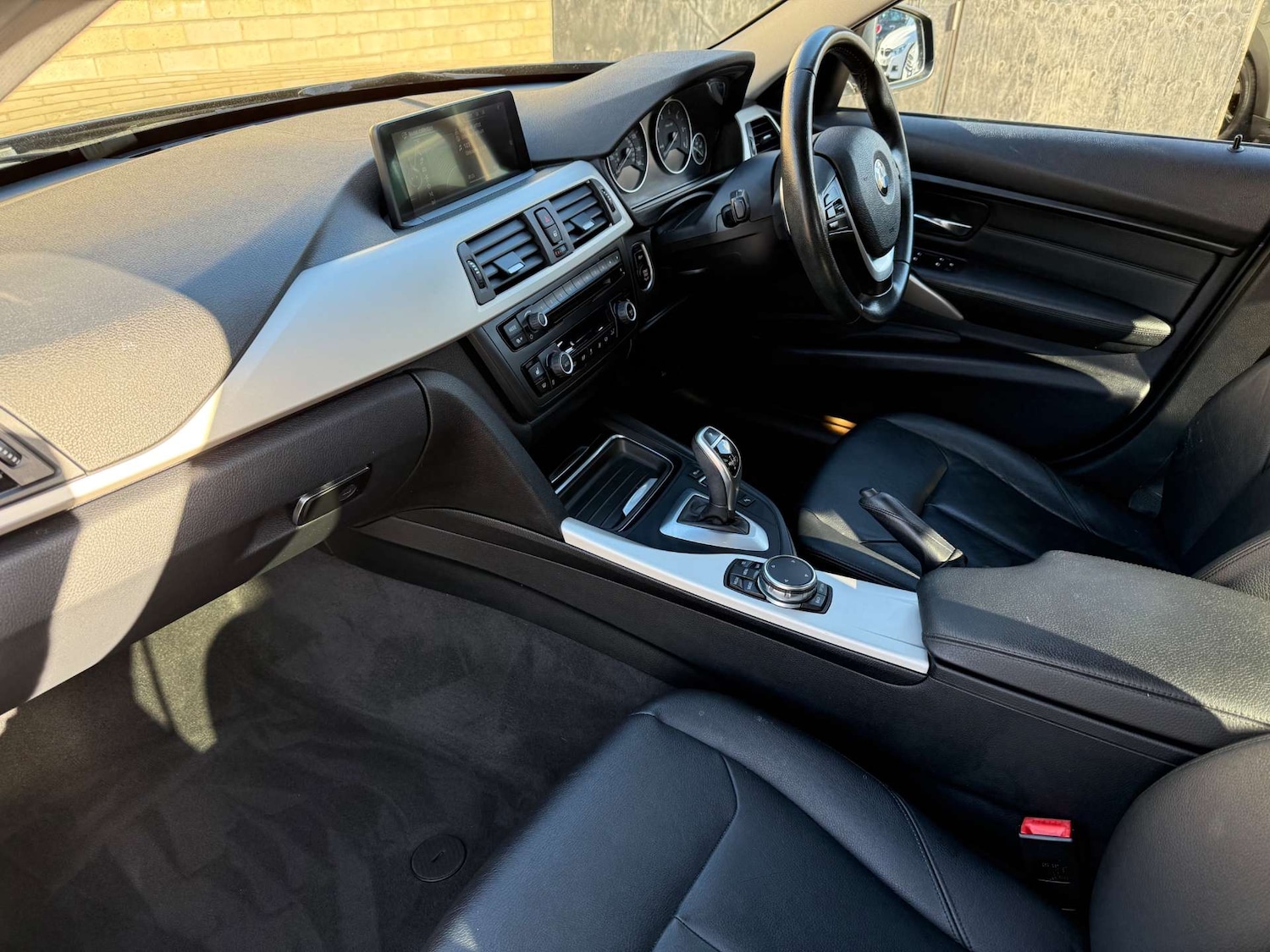 Used BMW 3 Series 2015 for sale - 76366174: Photo 3