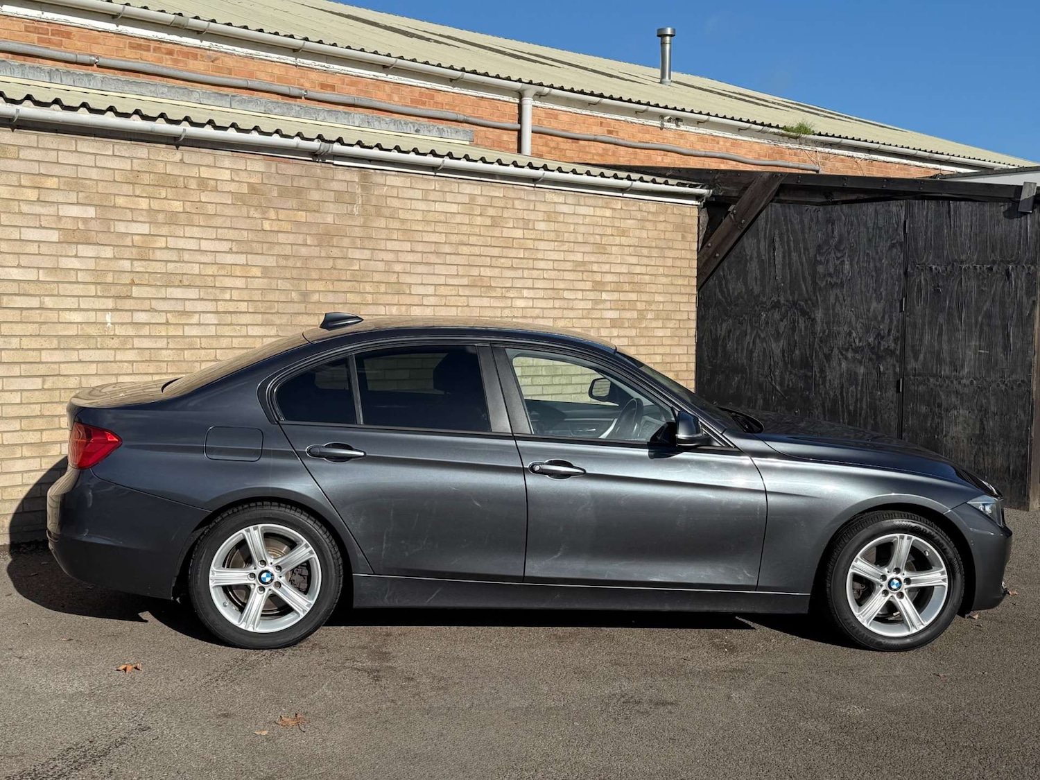 Used BMW 3 Series 2015 for sale - 76366174: Photo 31