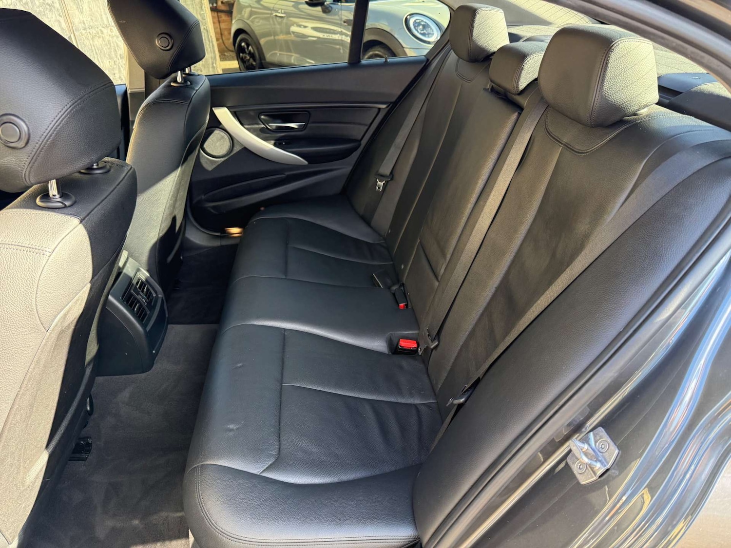 Used BMW 3 Series 2015 for sale - 76366174: Photo 39