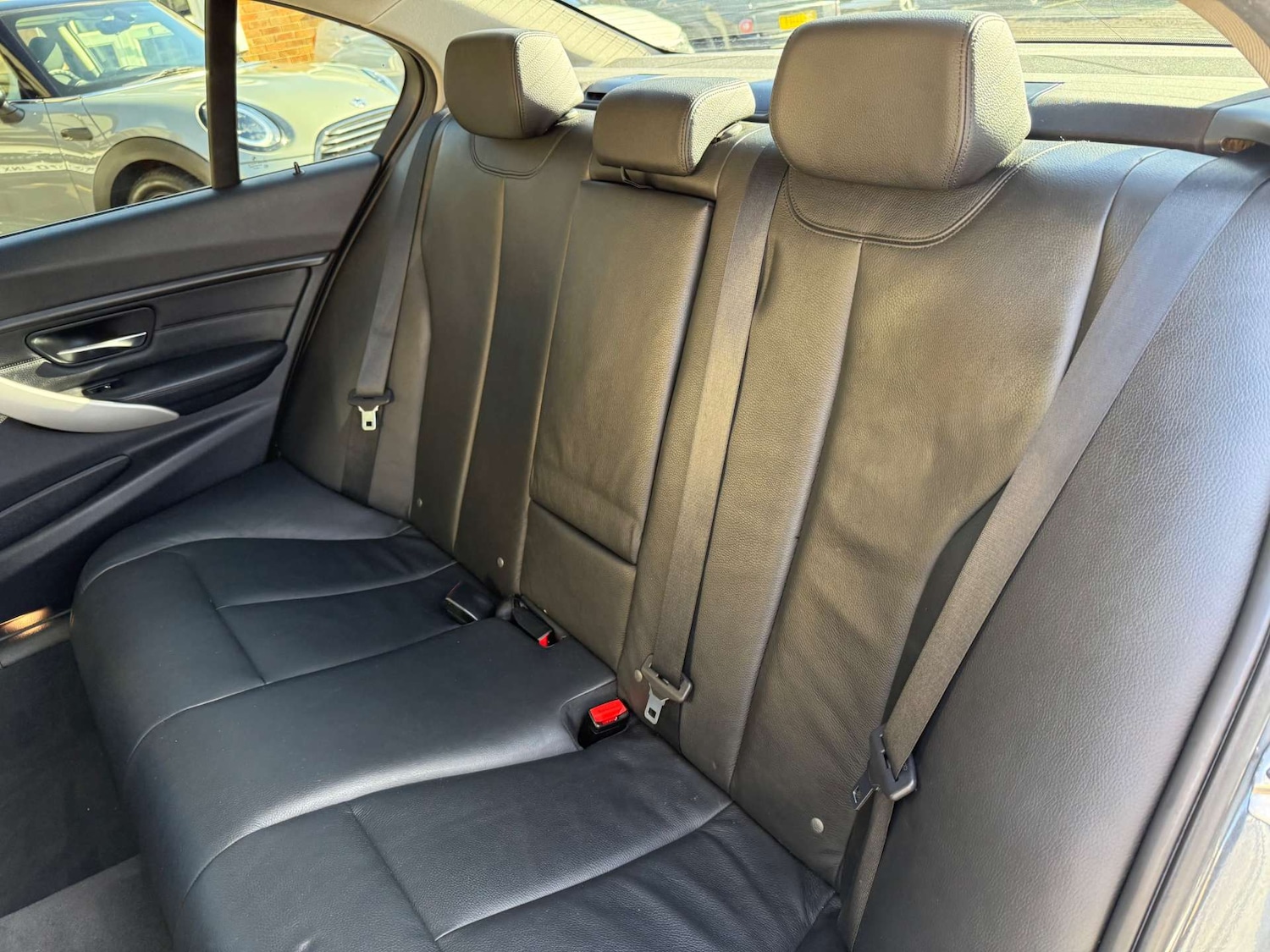 Used BMW 3 Series 2015 for sale - 76366174: Photo 40