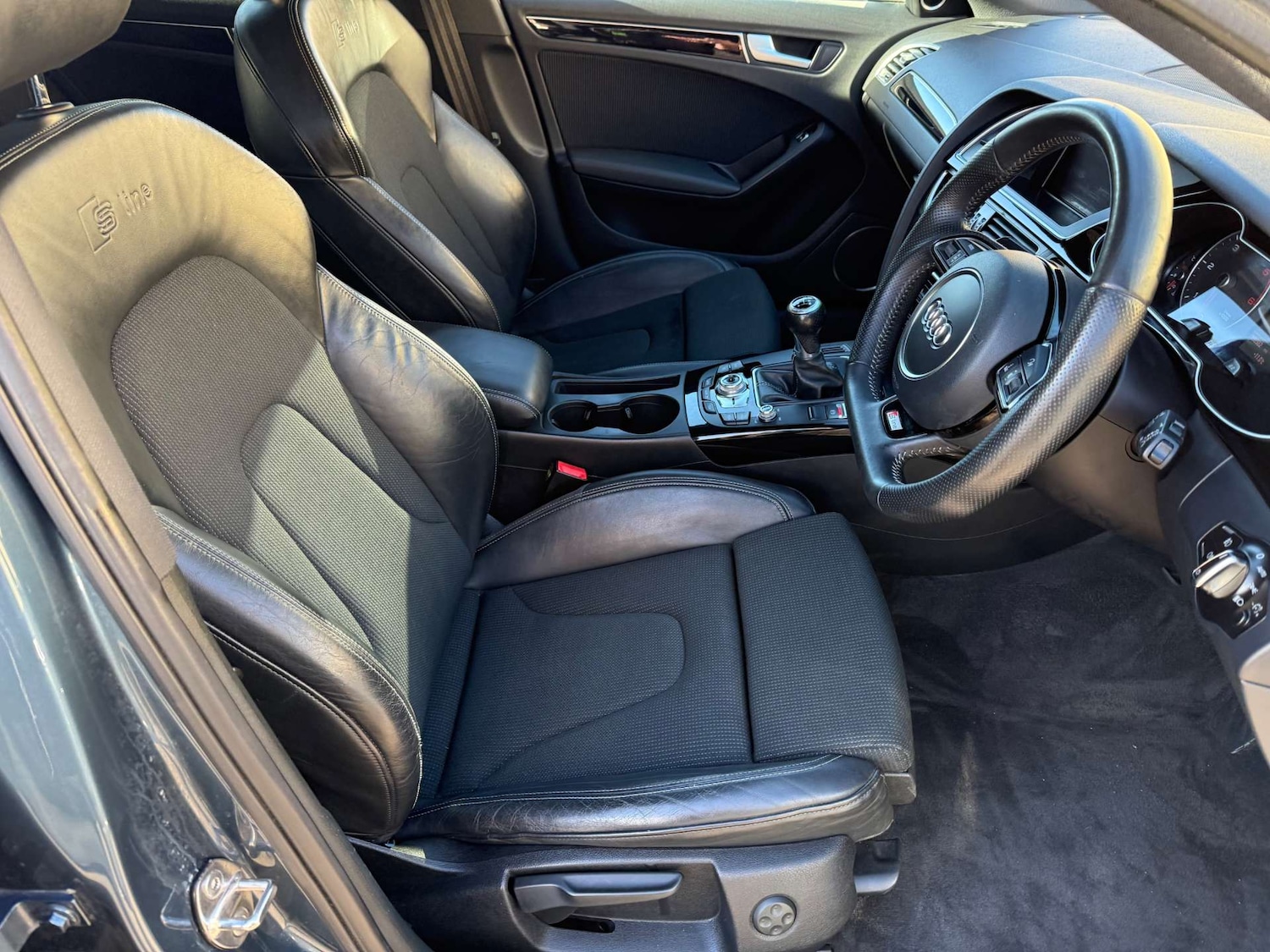 Used Audi A4 2014 for sale - 76366176: Photo 12