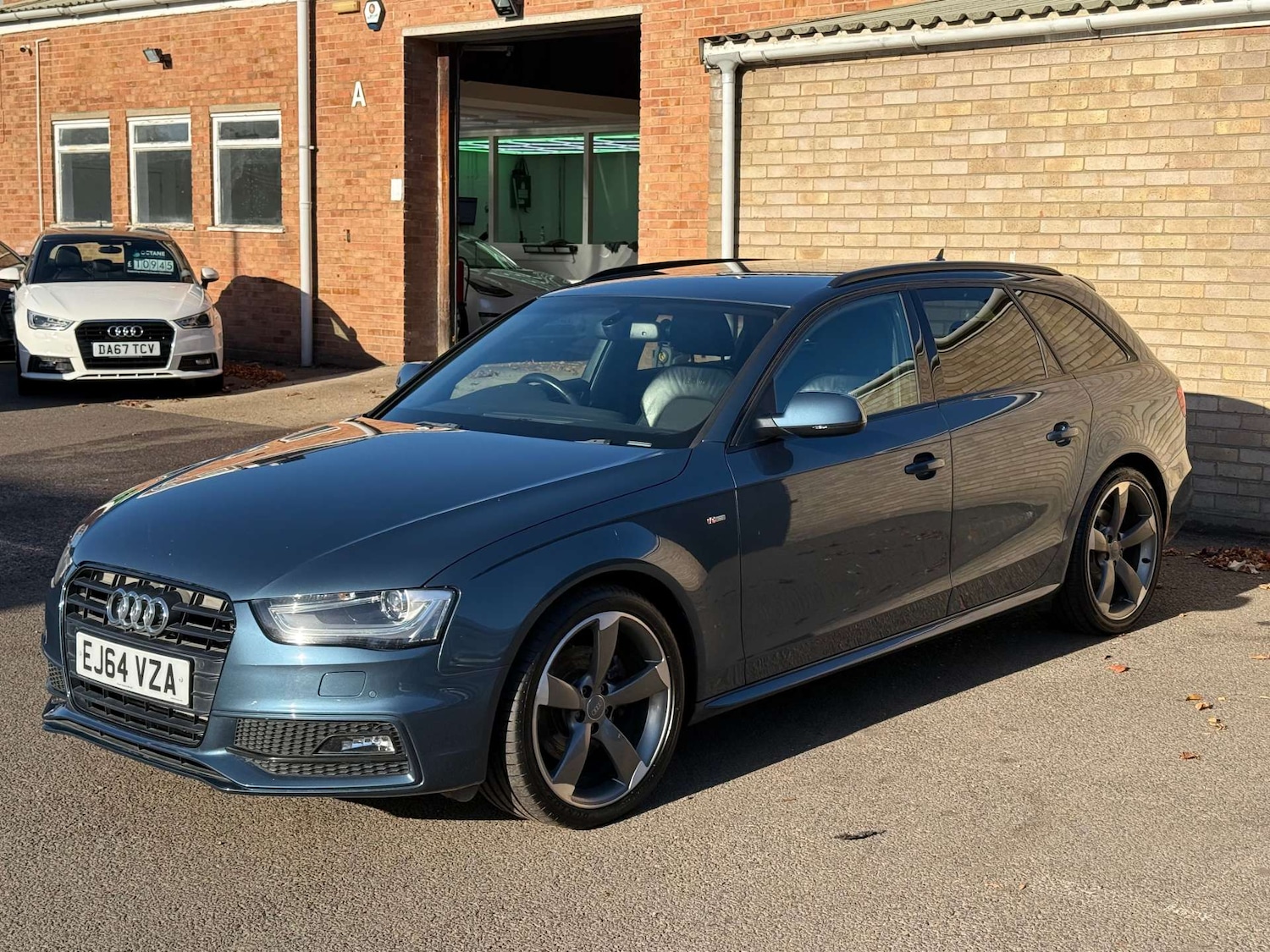 Used Audi A4 2014 for sale - 76366176: Photo 19