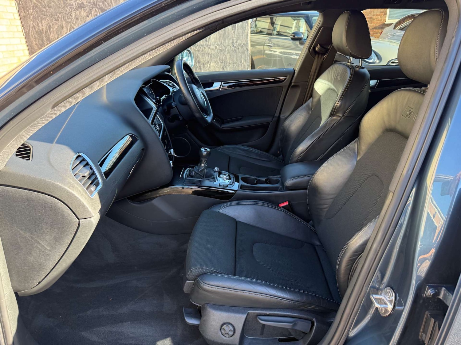 Used Audi A4 2014 for sale - 76366176: Photo 20